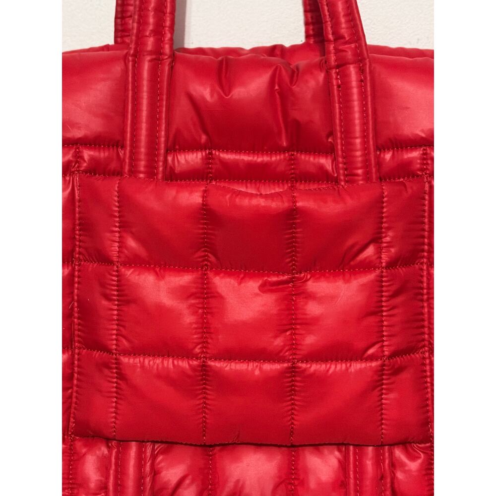 Michael Kors Red Quilted Puffer Tote Bag Large Nylon Shoulder Purse NWOT Travel - Picture 4 of 7